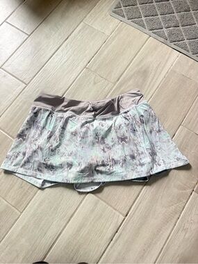 lululemon athletica Women's Mint & Light Gray Printed Mini Skirt